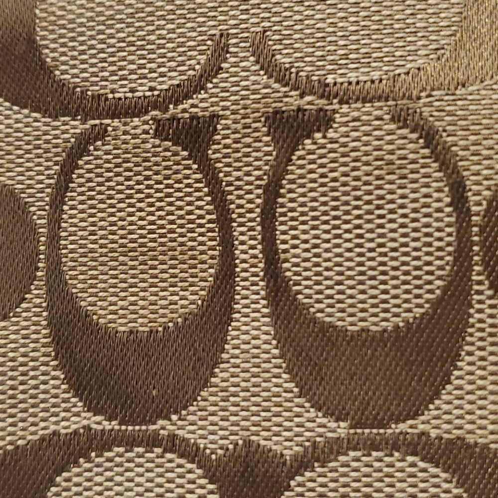 Authentic Coach purse - Picture 15 of 16